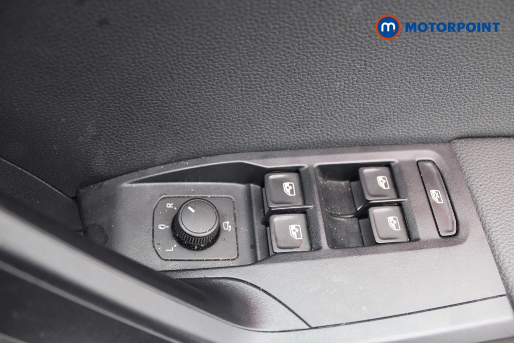 Seat Arona Fr Sport Manual Petrol SUV - Stock Number (1553701) - 15th supplementary image