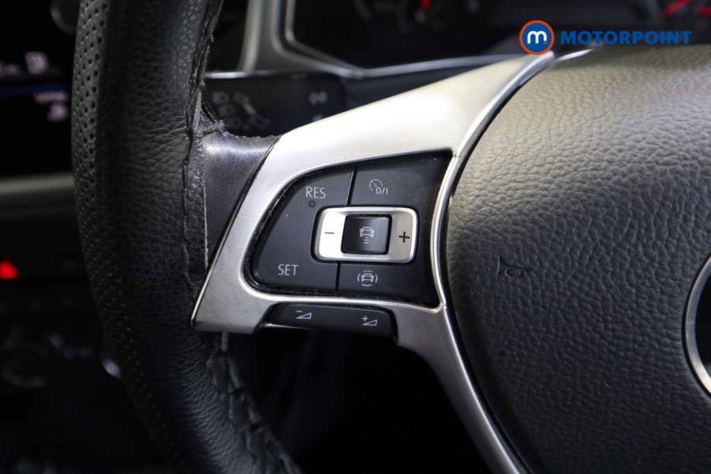 Volkswagen T-Roc Active Manual Petrol SUV - Stock Number (1553725) - 3rd supplementary image