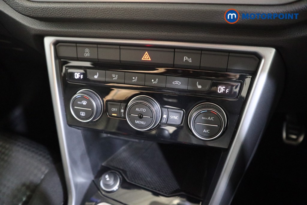 Volkswagen T-Roc Active Manual Petrol SUV - Stock Number (1553725) - 7th supplementary image