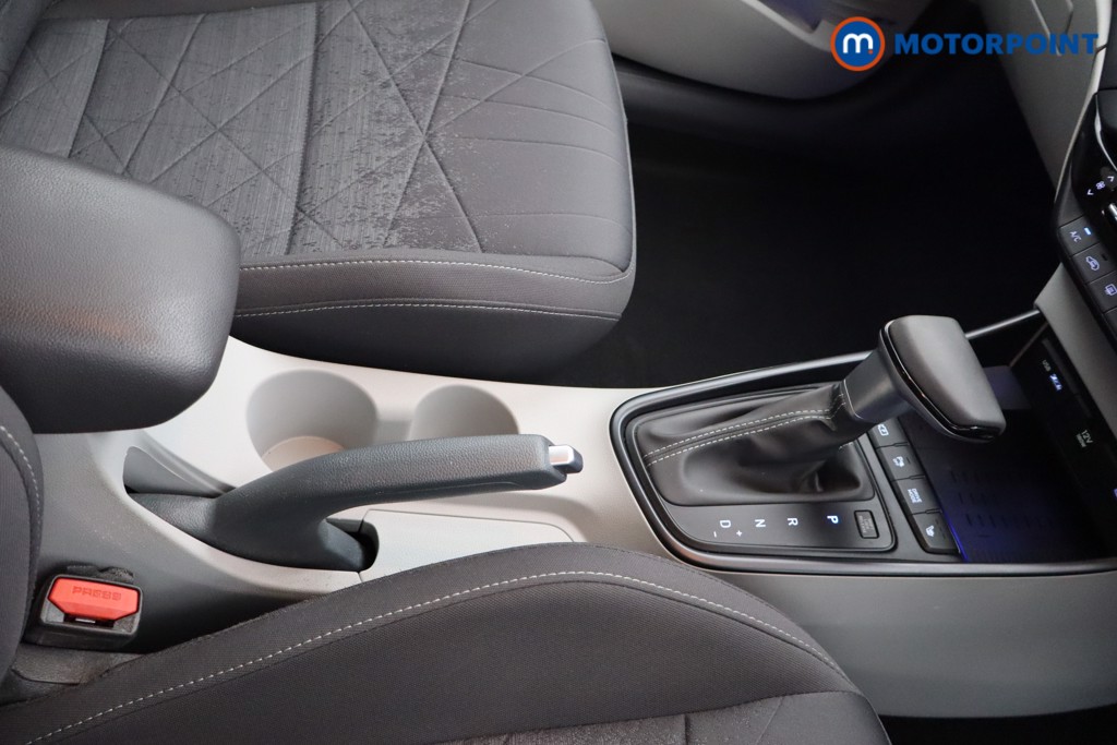 Hyundai Bayon Ultimate Automatic Petrol-Electric Hybrid SUV - Stock Number (1553993) - 7th supplementary image