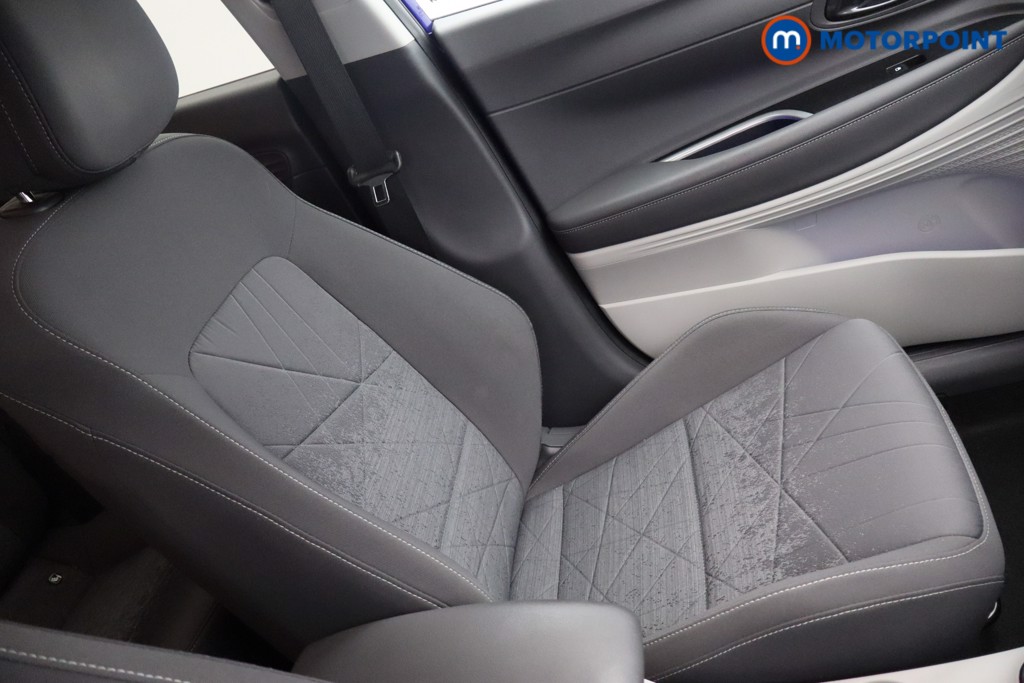 Hyundai Bayon Ultimate Automatic Petrol-Electric Hybrid SUV - Stock Number (1553993) - 14th supplementary image