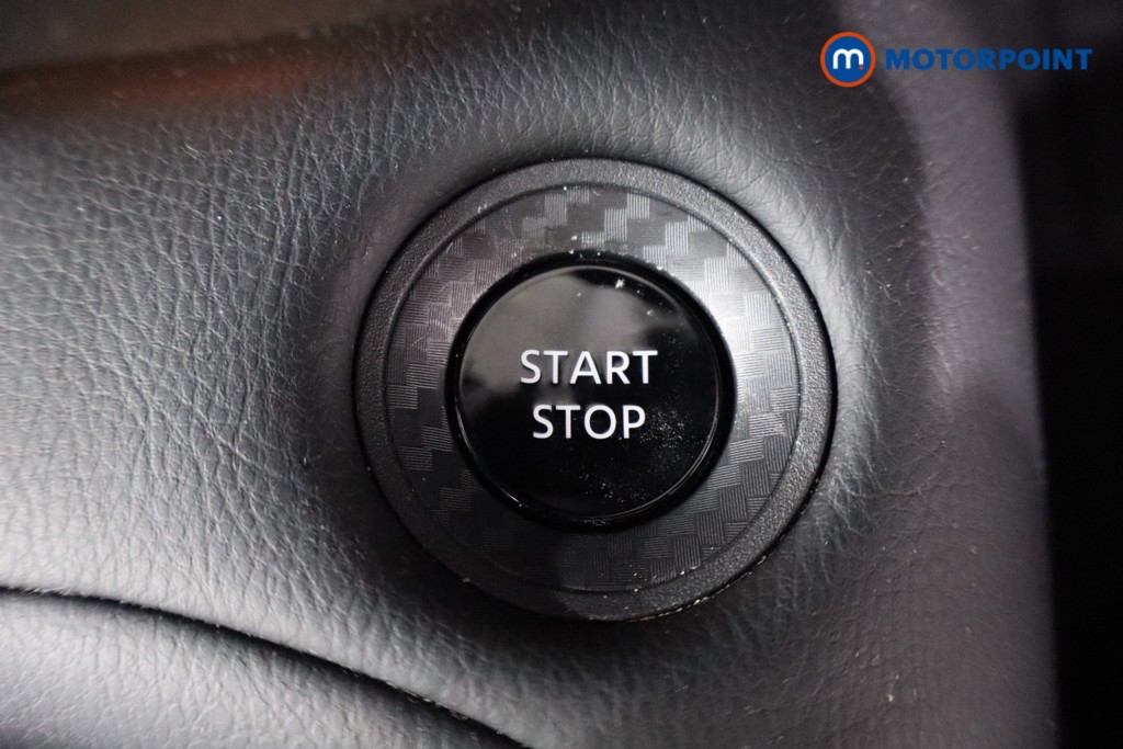 Nissan Juke Tekna Automatic Petrol-Electric Hybrid SUV - Stock Number (1554184) - 14th supplementary image