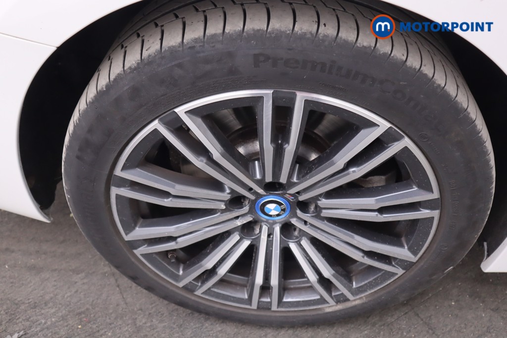 BMW 3 Series M Sport Automatic Petrol Plug-In Hybrid Saloon - Stock Number (1554263) - 8th supplementary image