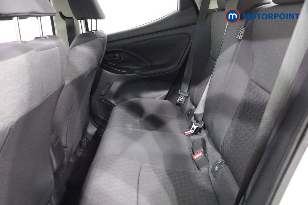 Toyota Yaris Icon Automatic Petrol-Electric Hybrid Hatchback - Stock Number (1554376) - 5th supplementary image