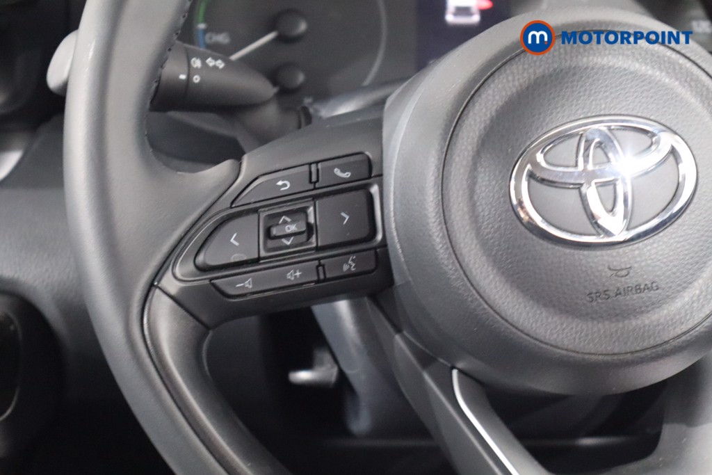 Toyota Yaris Icon Automatic Petrol-Electric Hybrid Hatchback - Stock Number (1554376) - 7th supplementary image