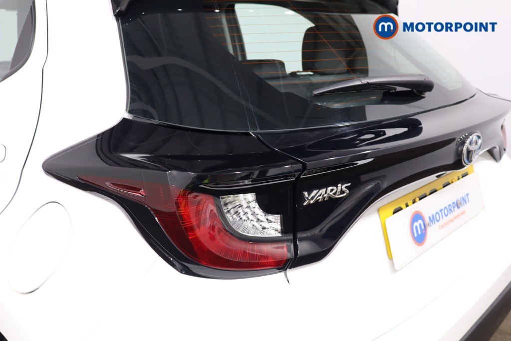 Toyota Yaris Icon Automatic Petrol-Electric Hybrid Hatchback - Stock Number (1554376) - 22nd supplementary image