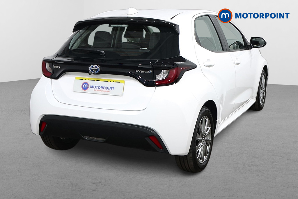 Toyota Yaris Icon Automatic Petrol-Electric Hybrid Hatchback - Stock Number (1554376) - Drivers side rear corner