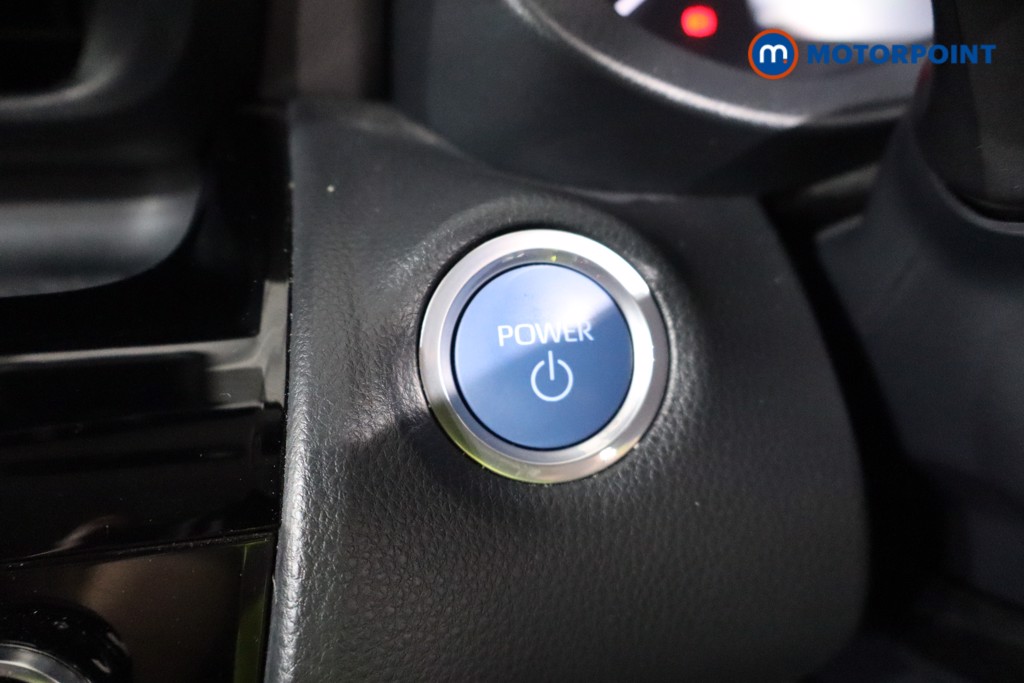 Toyota Yaris Cross Excel Automatic Petrol-Electric Hybrid Estate - Stock Number (1554388) - 14th supplementary image