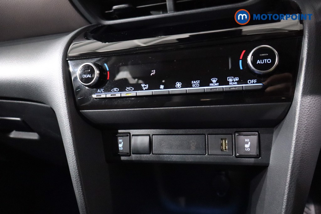 Toyota Yaris Cross Excel Automatic Petrol-Electric Hybrid Estate - Stock Number (1554388) - 16th supplementary image