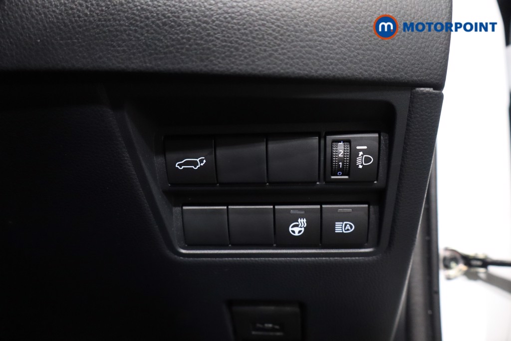Toyota Yaris Cross Excel Automatic Petrol-Electric Hybrid Estate - Stock Number (1554388) - 18th supplementary image
