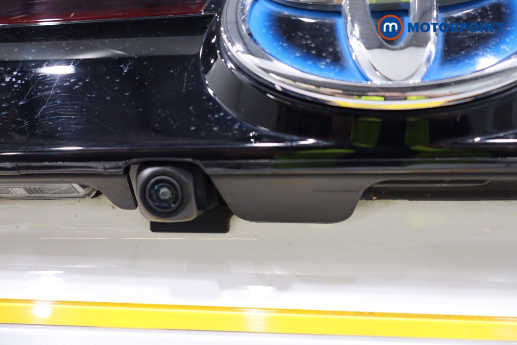 Toyota Yaris Cross Excel Automatic Petrol-Electric Hybrid Estate - Stock Number (1554388) - 30th supplementary image