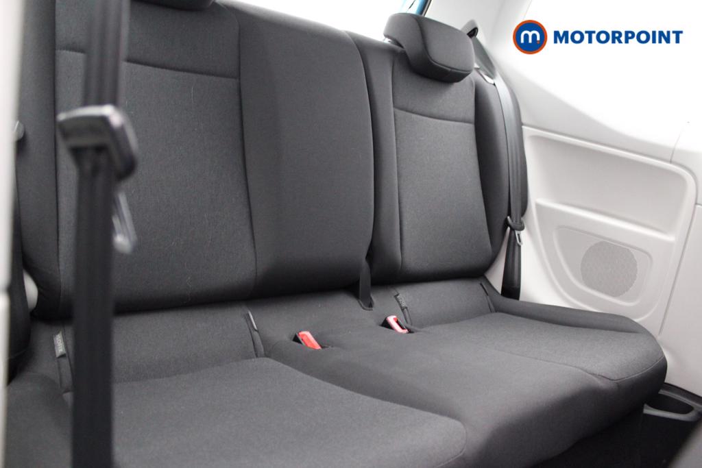 Volkswagen UP Move Up Manual Petrol Hatchback - Stock Number (1554406) - 7th supplementary image