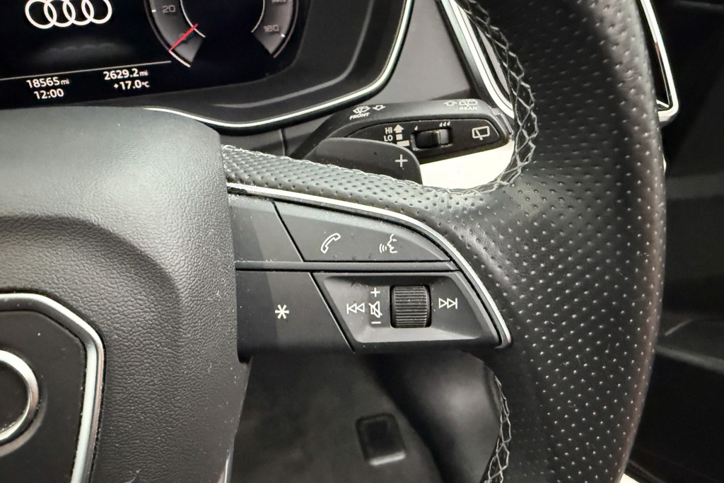 Audi Q5 S Line Automatic Petrol SUV - Stock Number (1554425) - 4th supplementary image