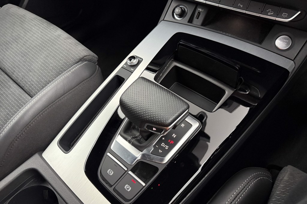 Audi Q5 S Line Automatic Petrol SUV - Stock Number (1554425) - 16th supplementary image