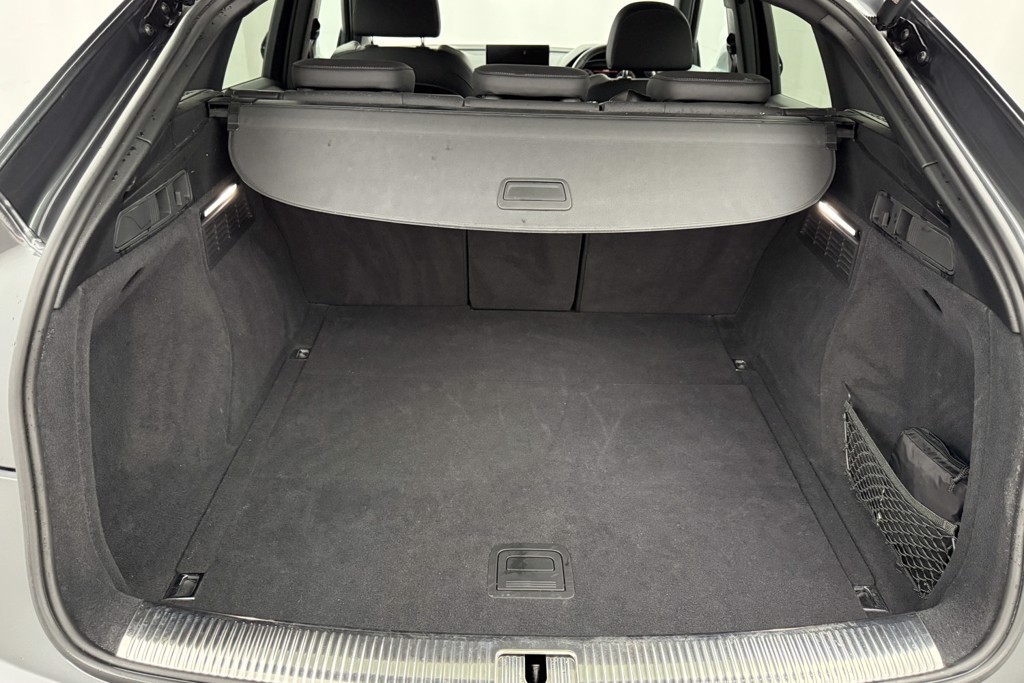 Audi Q5 S Line Automatic Petrol SUV - Stock Number (1554425) - 29th supplementary image
