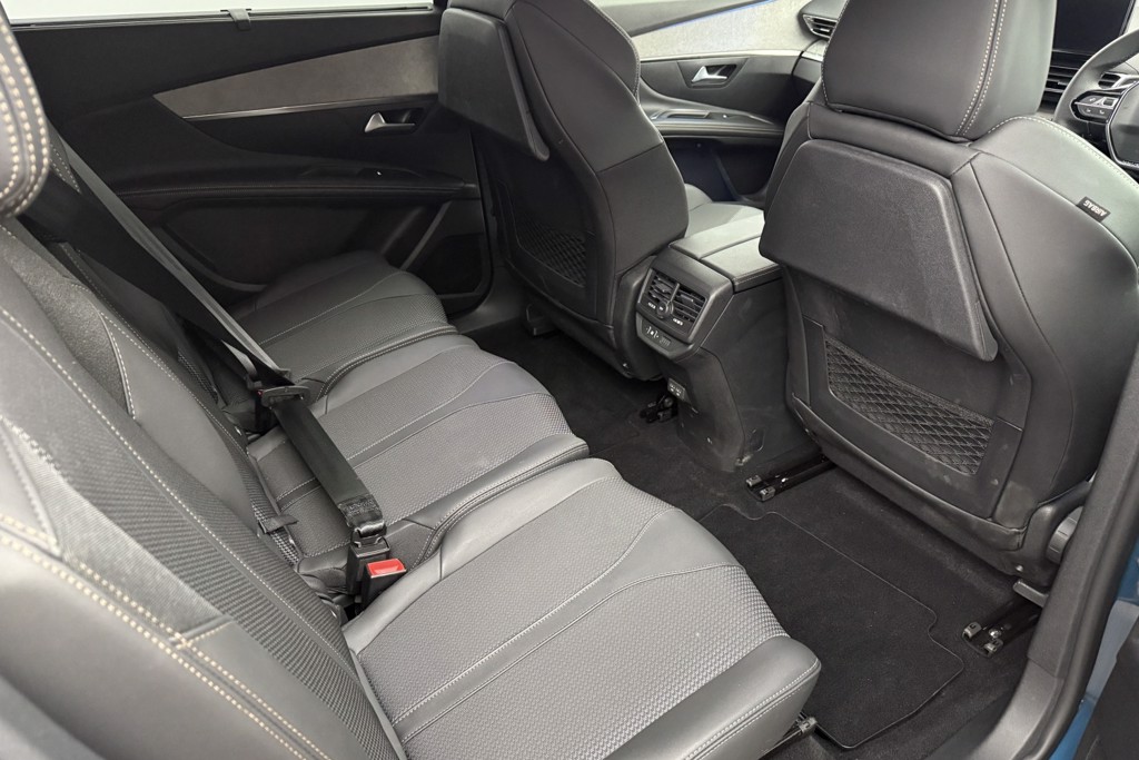 Peugeot 5008 GT Automatic Diesel SUV - Stock Number (1554558) - 20th supplementary image