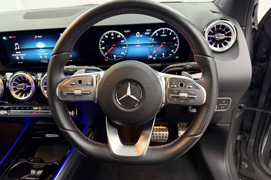 Mercedes-Benz GLA Amg Line Automatic Petrol SUV - Stock Number (1554562) - 2nd supplementary image