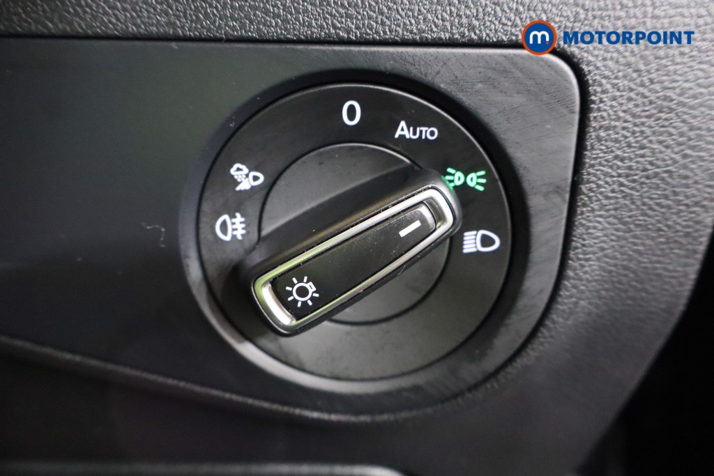 Volkswagen Tiguan Black Edition Automatic Petrol SUV - Stock Number (1554584) - 12th supplementary image