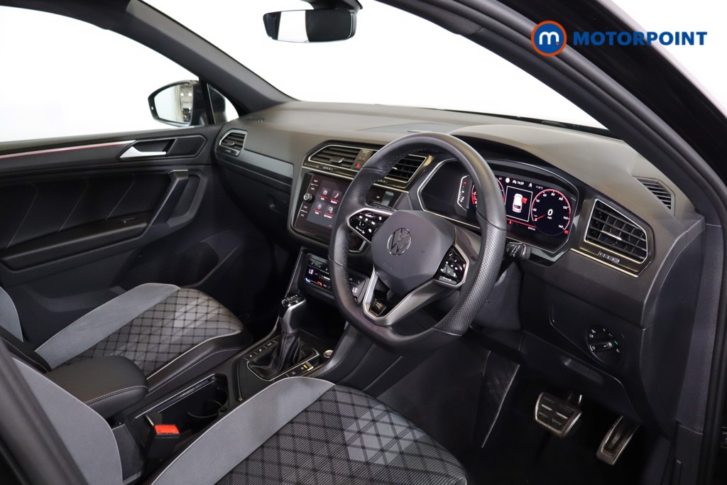 Volkswagen Tiguan Black Edition Automatic Petrol SUV - Stock Number (1554584) - 1st supplementary image