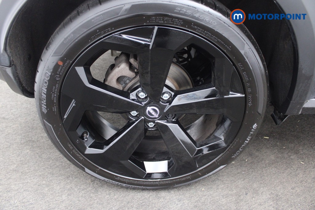 Nissan Juke Tekna Automatic Petrol-Electric Hybrid SUV - Stock Number (1554809) - 22nd supplementary image