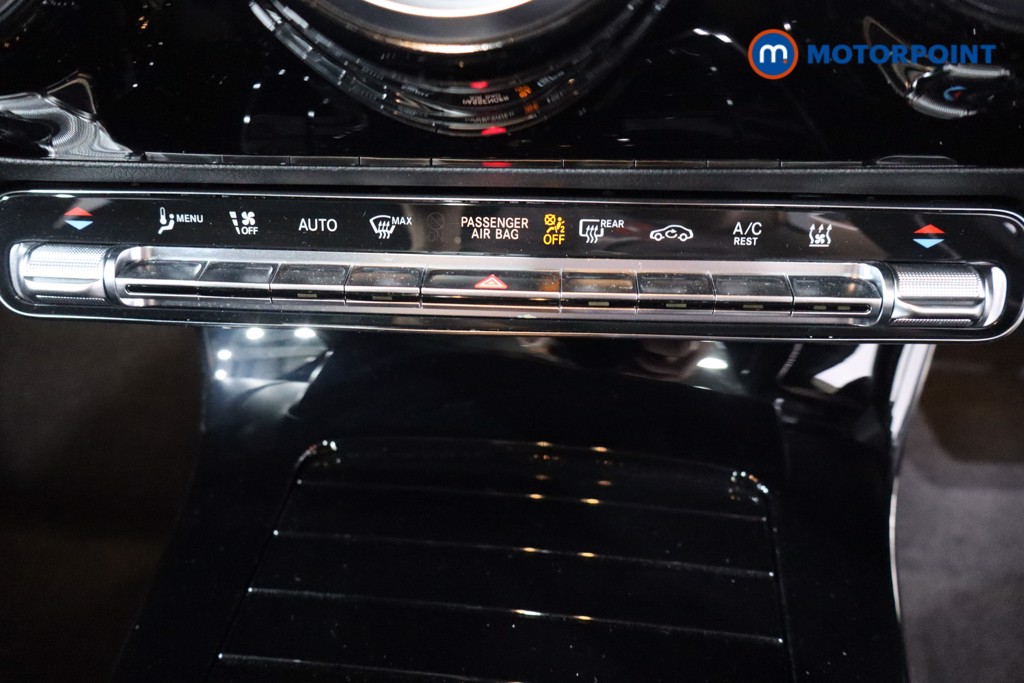 Mercedes-Benz A Class Amg Line Automatic Petrol Plug-In Hybrid Saloon - Stock Number (1554857) - 20th supplementary image