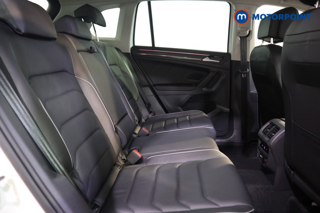 Volkswagen Tiguan Elegance Automatic Petrol Plug-In Hybrid SUV - Stock Number (1555495) - 15th supplementary image
