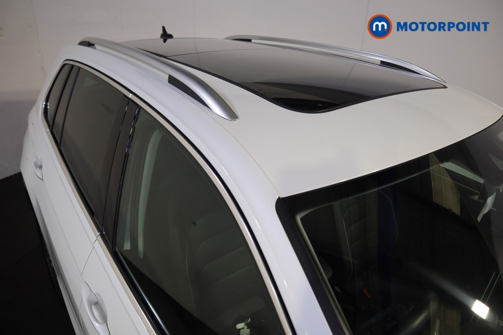 Volkswagen Tiguan Elegance Automatic Petrol Plug-In Hybrid SUV - Stock Number (1555495) - 26th supplementary image