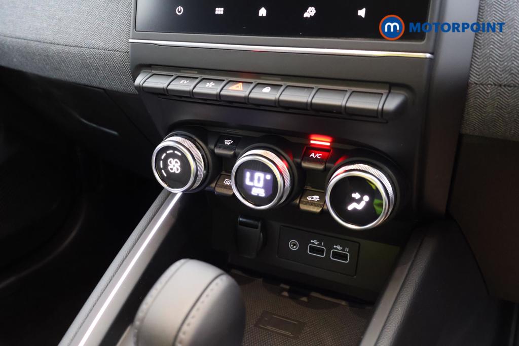 Renault Clio Techno Automatic Petrol-Electric Hybrid Hatchback - Stock Number (1555558) - 6th supplementary image