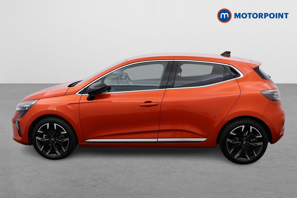 Renault Clio Techno Automatic Petrol-Electric Hybrid Hatchback - Stock Number (1555558) - Passenger side