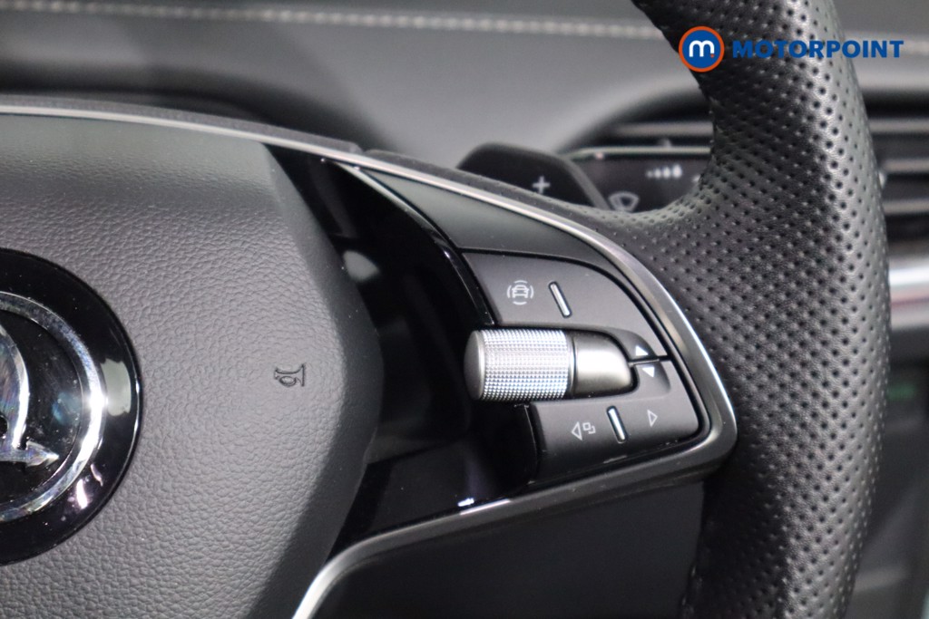 Skoda Enyaq Sportline Plus Automatic Electric SUV - Stock Number (1555613) - 8th supplementary image