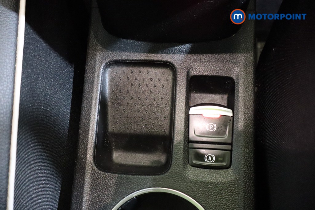 Renault Captur S Edition Automatic Petrol SUV - Stock Number (1534140) - 8th supplementary image