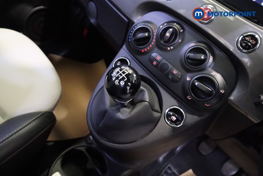 Fiat 500 Dolcevita Manual Petrol-Electric Hybrid Hatchback - Stock Number (1543193) - 5th supplementary image