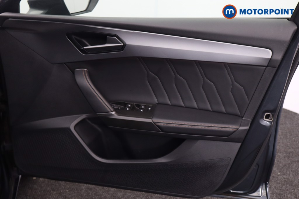 Cupra Leon V1 Manual Petrol Hatchback - Stock Number (1543703) - 14th supplementary image