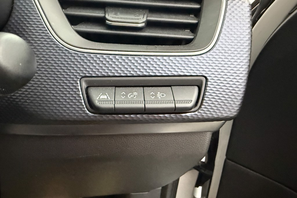 Renault Arkana Iconic Automatic Petrol-Electric Hybrid SUV - Stock Number (1543854) - 21st supplementary image