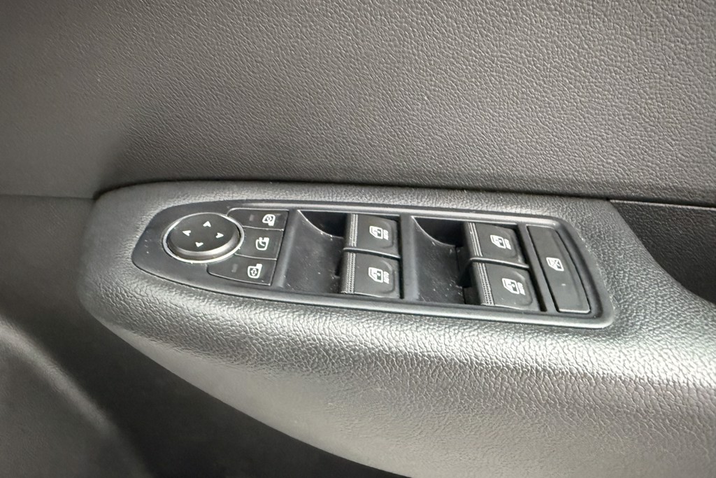 Renault Arkana Iconic Automatic Petrol-Electric Hybrid SUV - Stock Number (1543854) - 23rd supplementary image