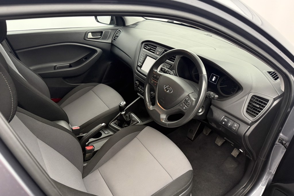 Renault Arkana Iconic Automatic Petrol-Electric Hybrid SUV - Stock Number (1543854) - 1st supplementary image