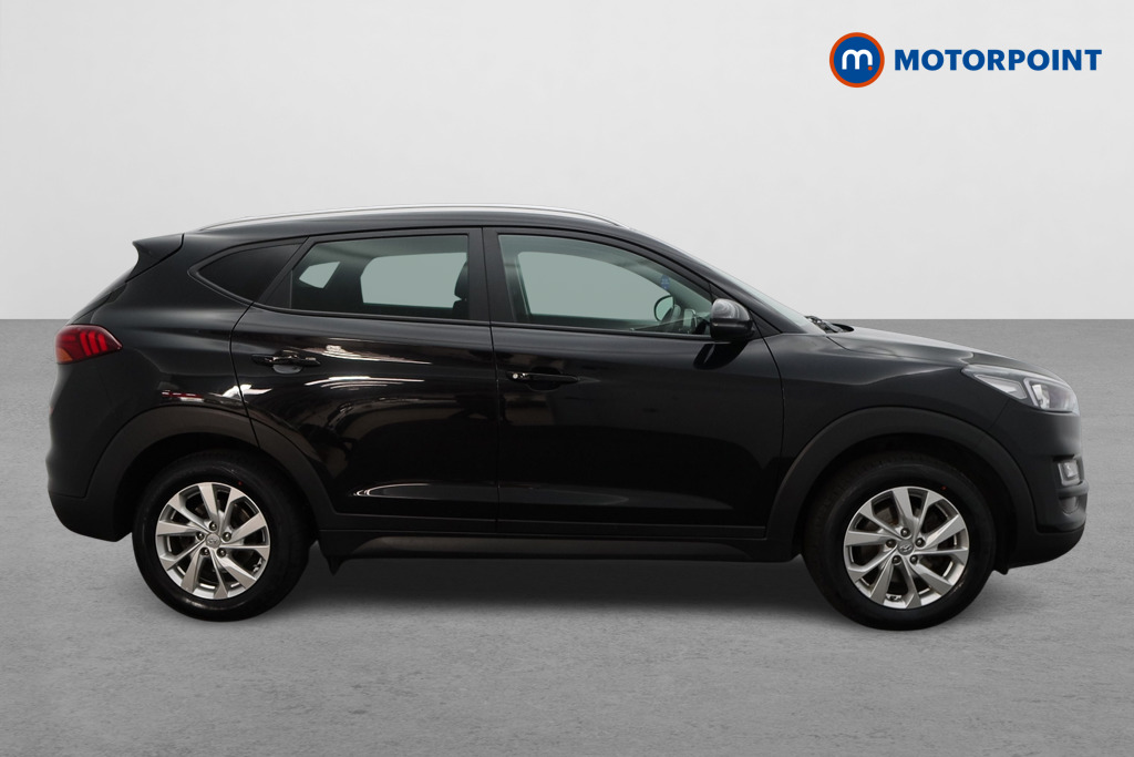 Hyundai Tucson Se Nav Manual Petrol SUV - Stock Number (1544135) - Drivers side
