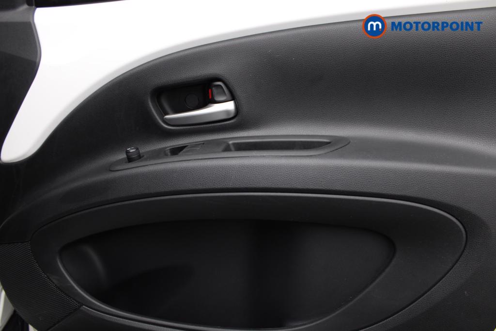 Toyota Aygo X Pure Manual Petrol Hatchback - Stock Number (1545706) - 17th supplementary image