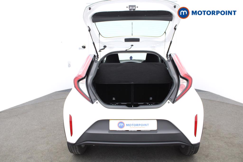 Toyota Aygo X Pure Manual Petrol Hatchback - Stock Number (1545706) - 19th supplementary image