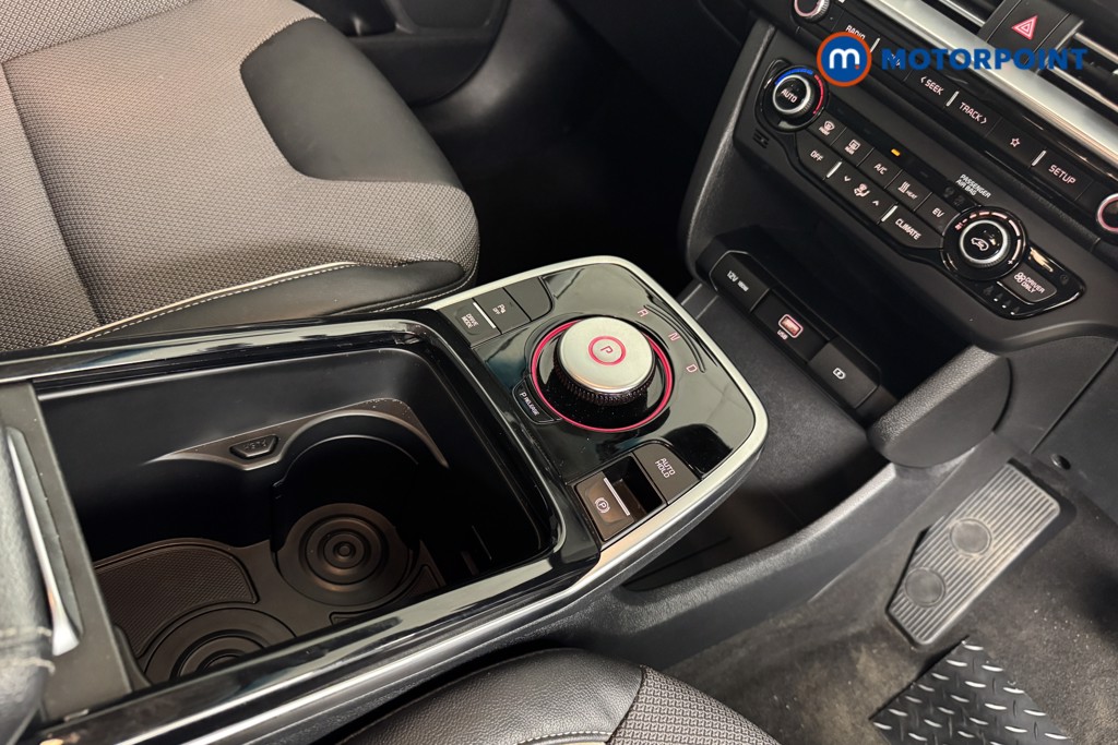 KIA E-Niro Long Range Automatic Electric SUV - Stock Number (1545749) - 10th supplementary image