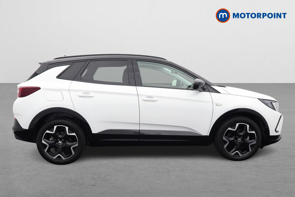 Vauxhall Grandland Ultimate Automatic Petrol-Electric Hybrid SUV - Stock Number (1546935) - Drivers side