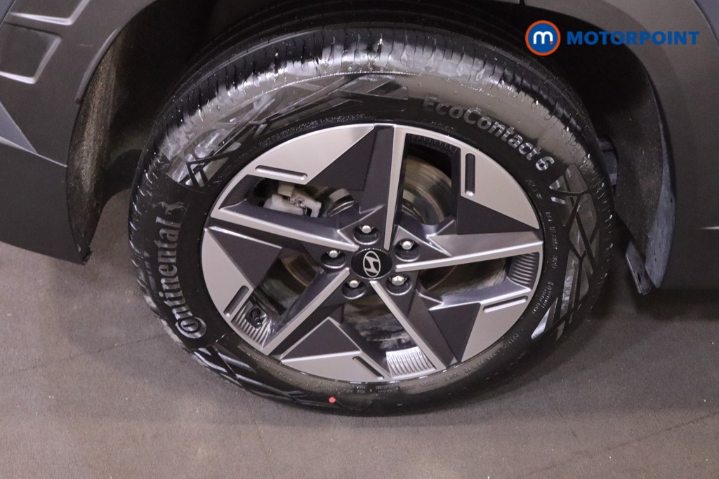 Hyundai Tucson Premium Manual Petrol SUV - Stock Number (1547605) - 18th supplementary image