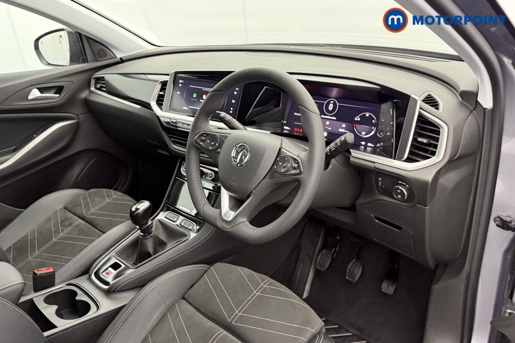 Vauxhall Grandland Ultimate Manual Petrol SUV - Stock Number (1547858) - 4th supplementary image