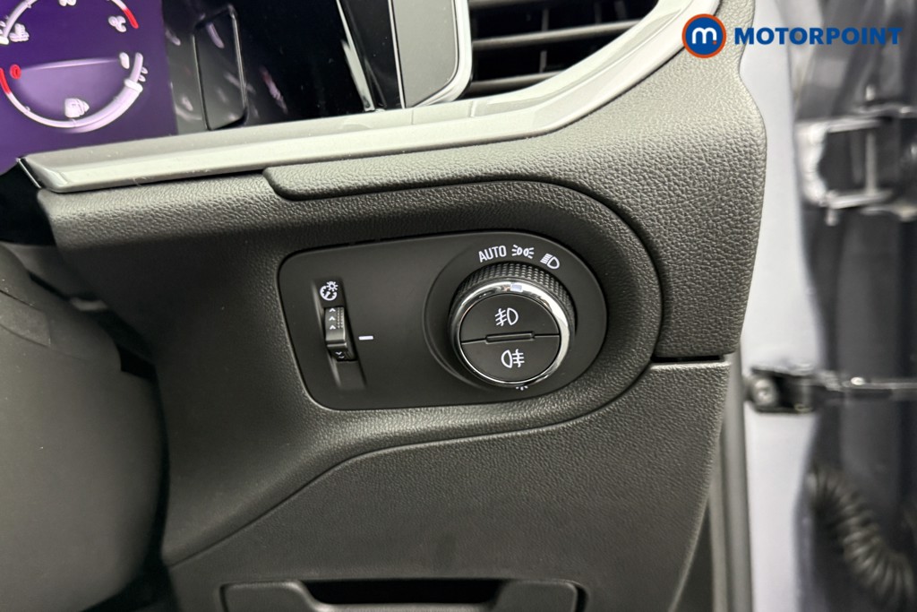 Vauxhall Grandland Ultimate Manual Petrol SUV - Stock Number (1547858) - 14th supplementary image