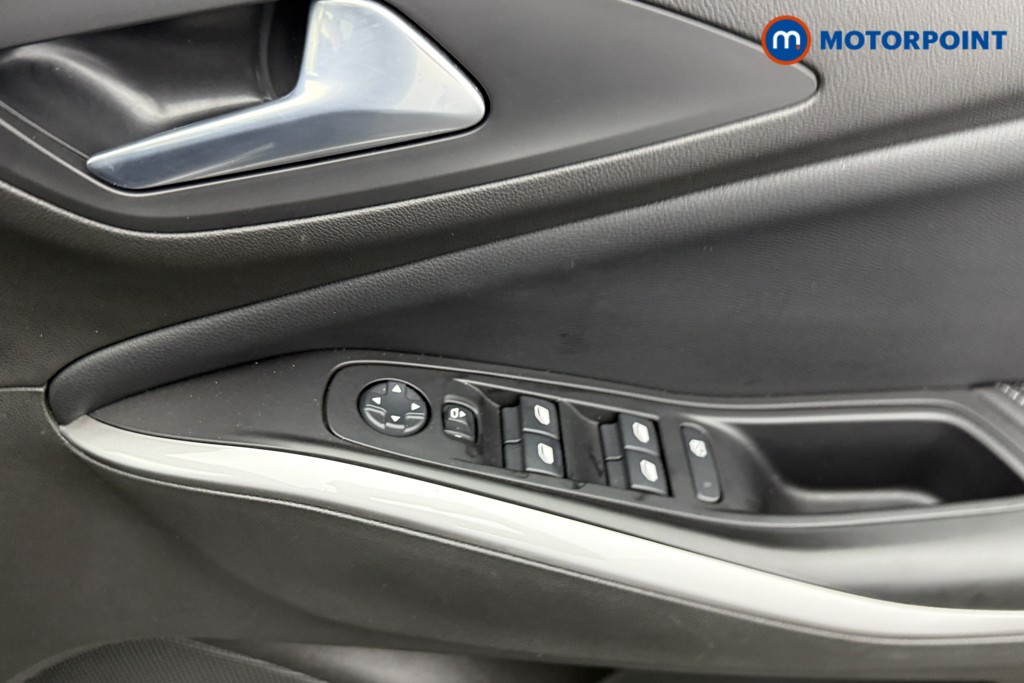Vauxhall Grandland Ultimate Manual Petrol SUV - Stock Number (1547858) - 15th supplementary image