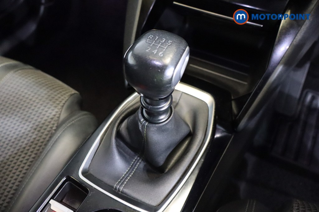 Peugeot 2008 Gt Line Manual Petrol SUV - Stock Number (1548032) - 7th supplementary image