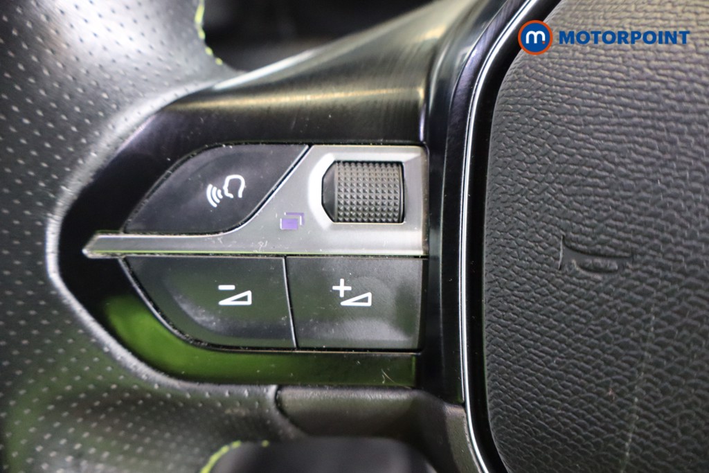 Peugeot 2008 Gt Line Manual Petrol SUV - Stock Number (1548032) - 8th supplementary image