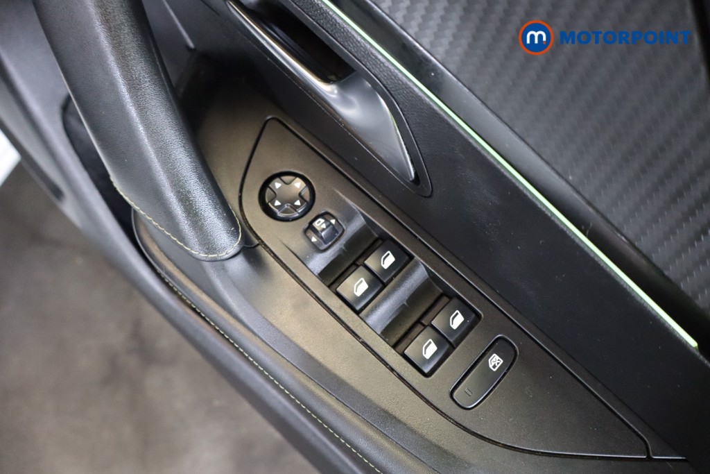 Peugeot 2008 Gt Line Manual Petrol SUV - Stock Number (1548032) - 14th supplementary image
