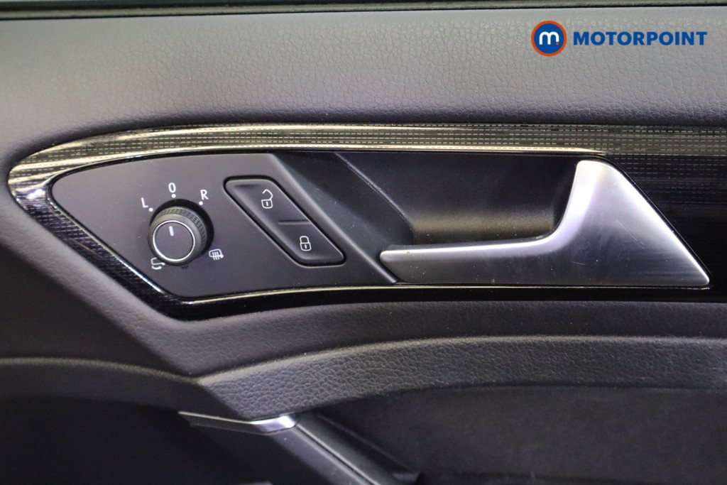 Volkswagen Golf GT Automatic Diesel Hatchback - Stock Number (1548359) - 7th supplementary image
