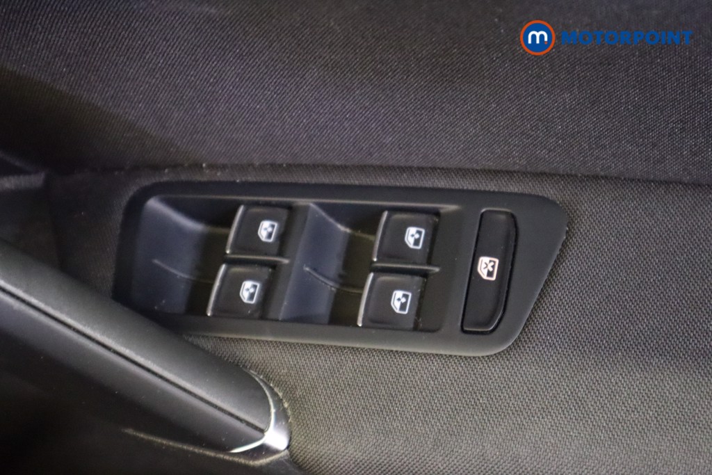 Volkswagen Golf GT Automatic Diesel Hatchback - Stock Number (1548359) - 8th supplementary image